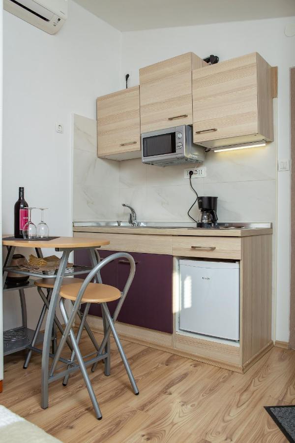 Apartments Elita Rovinj Exterior photo